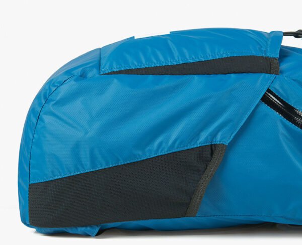 Ultralight folding backpack Naturehike NH17A017-B memiliki kapasitas 22L dan tersedia di tiga warna, biru, grey dan hitam. Tas dapat menapong beban hingga 10kg, untuk unisex dan mempunyai ukuran yang compact karena bisa dilipat ke pouch ukuran kecil dan ringan. Anda bisa mendapatkan produk ini di Erjee Camping Store Bali.