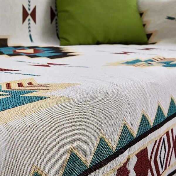 Bohemia women fabric etnic 180 x 230 cm multifungsi dapat digunakan sebagai selimut, alas sofa, sprei,alas meja dan lainnya. Anda bisa mendapatkan produk ini di Erjee Camping Store Bali.