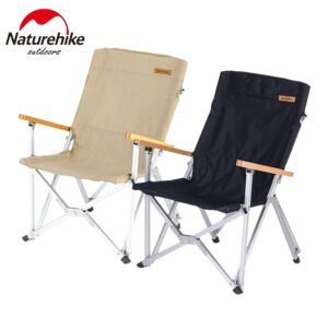 Naturehike folding chair NH19JJ004 memiliki tinggi kursi 31cm dan terbuat dari bahan aluminium alloy yang ringan, kuat, tahan lama dan anti karay serta kainnya berbahan oxford cloth yang kuat, tahan lama dan tidak mudah sobek. Kursi lipat ini dapat menopang beban hingga 120kg. Dilengkapi dengan kantong dibagian belakang yang multifungsi. Anda bisa mendapatkan kursi lipat ini di Erjee Camping Store, toko alat camping di Bali.