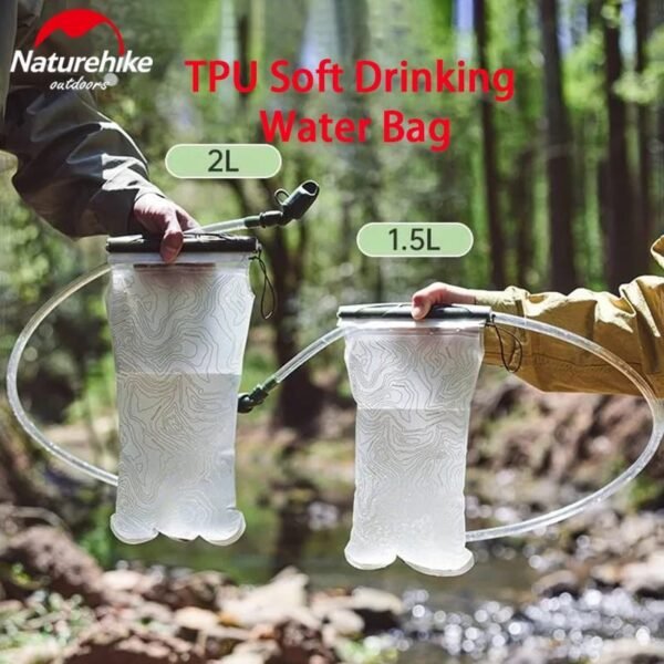 TPU water bag Naturehike CNK2450CF011 terbuat dari bahan TPU dan EVA dan tersedia di tiga ukuran yaitu 1,5 liter, 2 liter, dan 3 liter. Produk yang ringan, tipis, mudah untuk dibersihkan, foldable dan portable sehingga mudah untuk dibawa kemana-mana. Anda bisa mendapatkan water bag ini di Erjee Camping Store Bali.