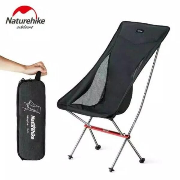 YL06 folding moon chair Naturehike NH18Y060-Z telah dilengkapi dengan storage bag yang memudahkan anda untuk membawa kursi lipat YL06 ini. Kursi berbahan aluminium alloy sehingga kuat, ringan dan tahan lama. Kursi di desain dengan mengikuti bentuk tubuh yang bas, sehingga anda merasa nyaman saat menggunakannya. Terdapat kantong di sebelah kiri kursi yang bisa digunakan untuk tempat botol minum, handphone maupun barang lainnya. Bagi anda yang berdomisili Bali, bisa mendapatkan kursi lipat ini di Erjee Camping Store.