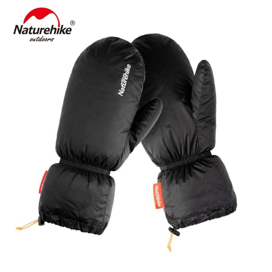 White Goose Down Gloves Black Naturehike NH18S022-T dapat digunakan di temperature 0-15 derajat celcius karena terbuat daribahan nylon dan white goose down sehingga tangan anda akan tetap hangat. Anda bisa mendapatkan produk di Erjee Camping Store Bali.