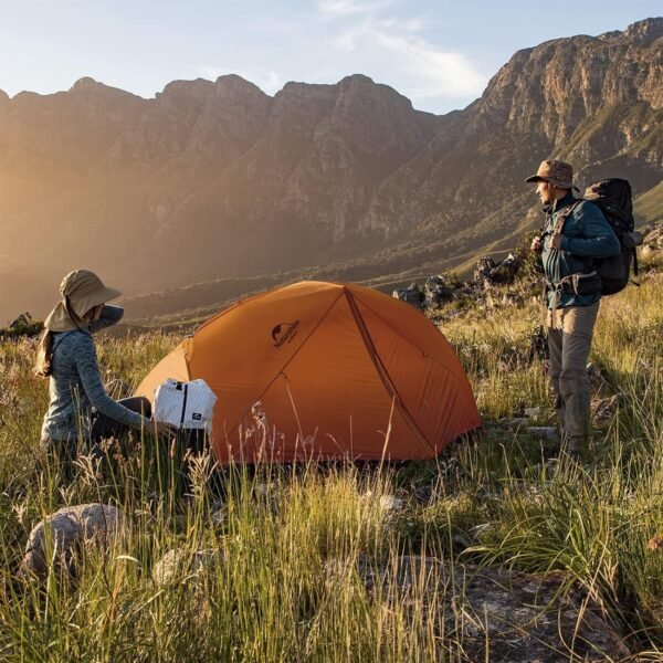 Tenda Star River Ultralight NH17T012-T Naturehike tersedia di warna orange. Tenda ini mempunyai kapasitas untuk dua orang dan telah dilengkapi dengan fitu anti-wind dan waterproof, selain itu tenda ini juga memiliki dua tiang dengan bentuk Y sehingga mudah dan cepat dalam memasang tenda. Anda dapat membeli tenda ini di Erjee Camping Store yang menyediakan pertalatan outdoor di Bali.