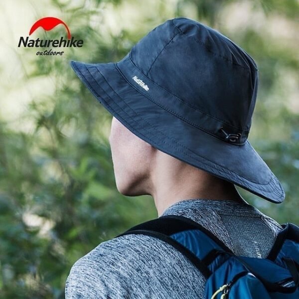 Anti UV Oval Hat Fisherman Naturehike NH17M005-A terbuat dari bahan nylon dan spandex, selain anti uv juga waterproof, dilengkapi dengan jaring di dalam topi sehingga mempunyai sirkulasi udara yang baik tidak terlalu basah karena keringat. Cocok digunakan untuk memancing, berkebun, hiking, camping, piknik dan kegiatan outdoor lainnya. Anda bisa mendapatkan produk ini di Erjee Camping Store Bali.