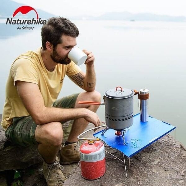 Aluminium Folding Table Naturehike NH17Z001 rekomendasi bagi pada pendaki solo yang ingin meja ringan. Meja lipat ini mudah di lepas pasang dan mempunyai ukuran yang compact, selain itu meja lipat ini juga mudah untuk dibersihkan. Anda bisa mendapatkan meja ini di Erjee Camping Store, camping gear in Bali.