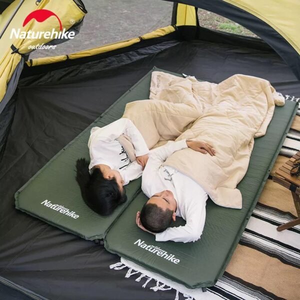 D03 spliced self inflatable sleeping mat Naturehike NH20DZ003. Matras akan otomatis terisi udara saat katup angin dibuka sehinga memudahkan anda dalam pemasangan matras. Anda bisa mendapatkan matras ini di Erjee Camping Store, menyediakan perlengkapan camping dan hiking. Camping gear in Bali.