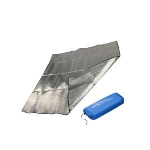 Groundsheet 200x200 made of foil, waterproof dan dapat digunakan sebagai alas piknik serta mudah untuk dibersihkan. Anda bisa mendapatkan alas piknik foil ini di Erjee Camping Store Bali.